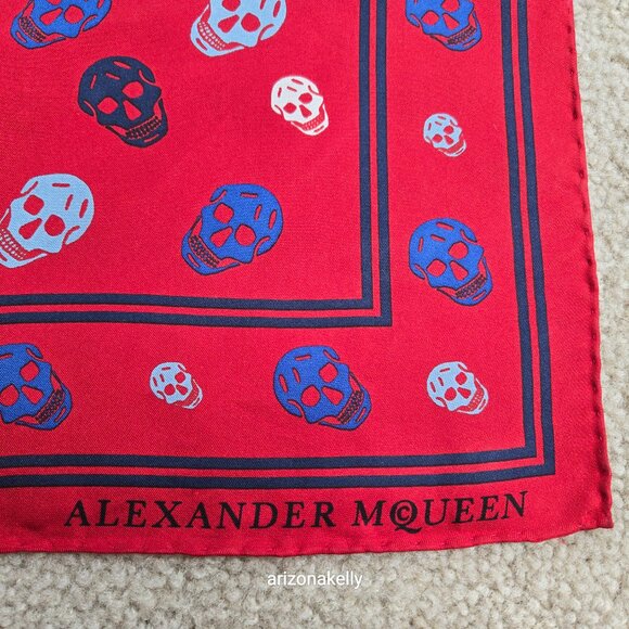 Rare Vintage McQueen Silk Scarf Skulls Hand Rolled Red - Picture 3 of 9